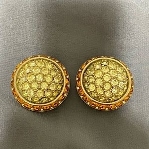 Coro Vintage  Clip on Earrings